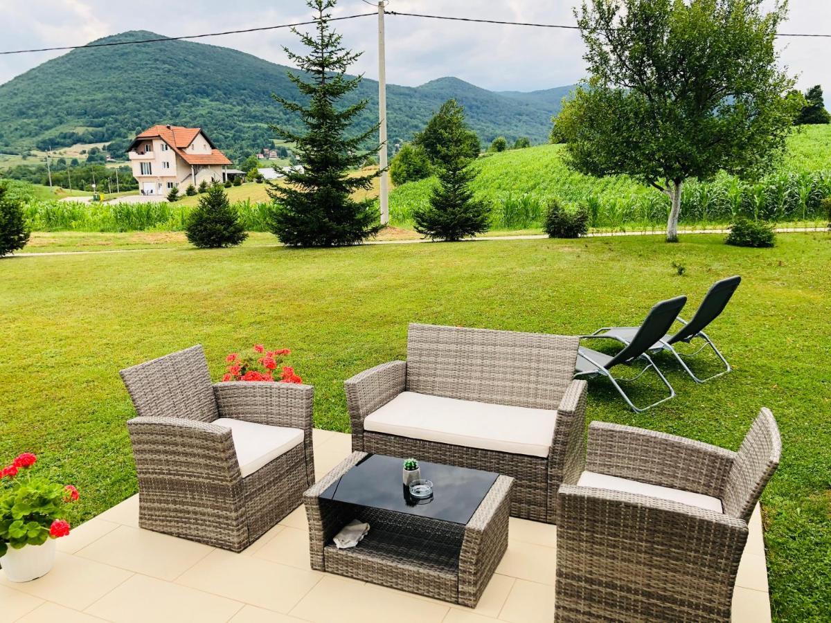 Apartment Golden Fields Смолянац Екстериор снимка