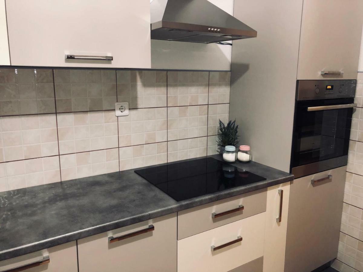 Apartment Golden Fields Смолянац Екстериор снимка