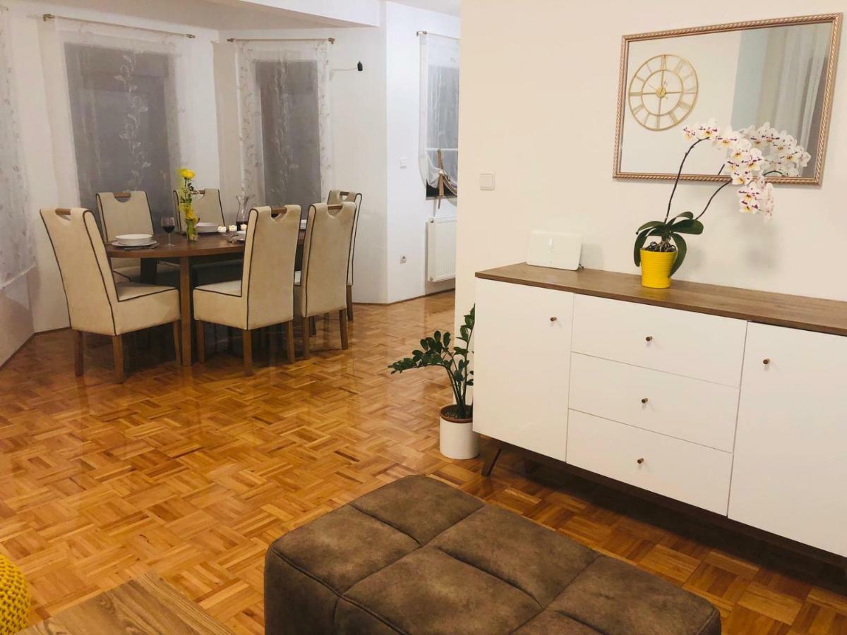 Apartment Golden Fields Смолянац Екстериор снимка